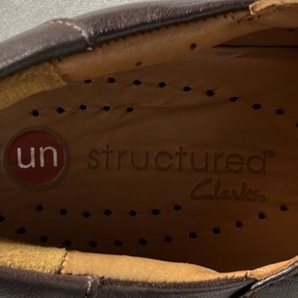 Clarks Unstructured Un.Loop Brown Leather Slip-On Comfort Shoe NWOT Size 9M - Picture 8 of 9